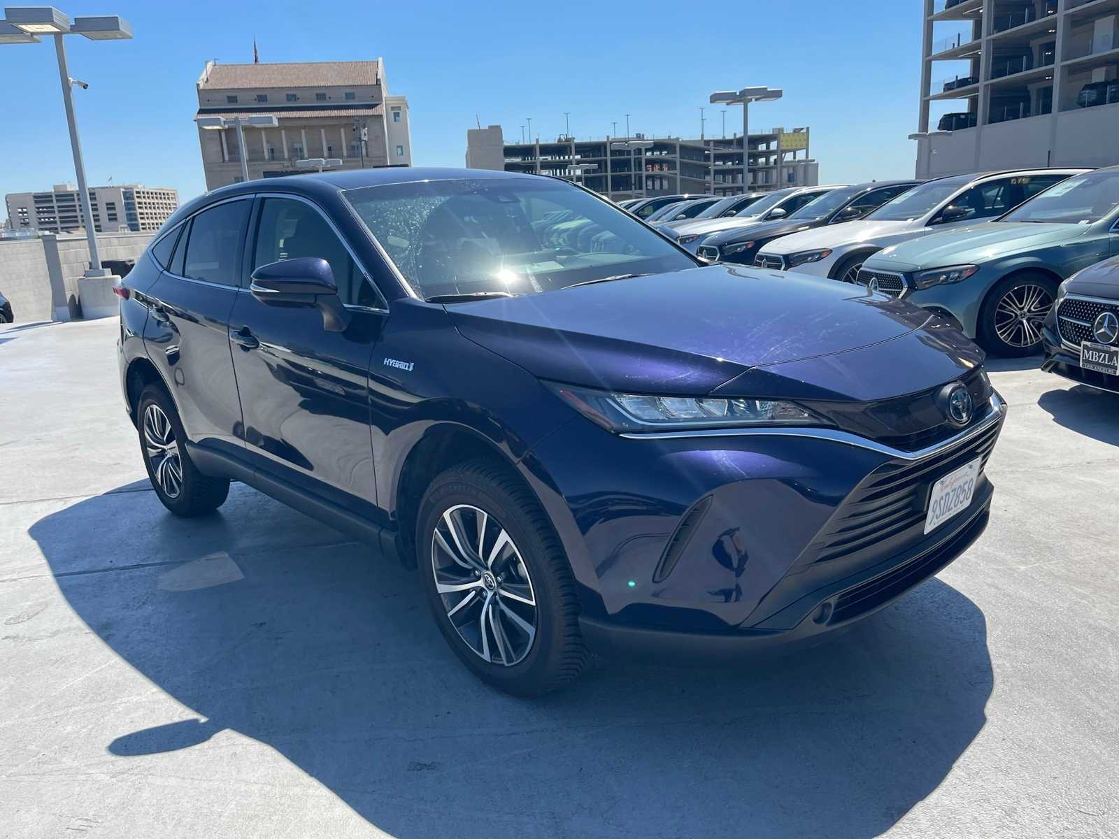 Thumbnail: 2021 Toyota Venza - 2