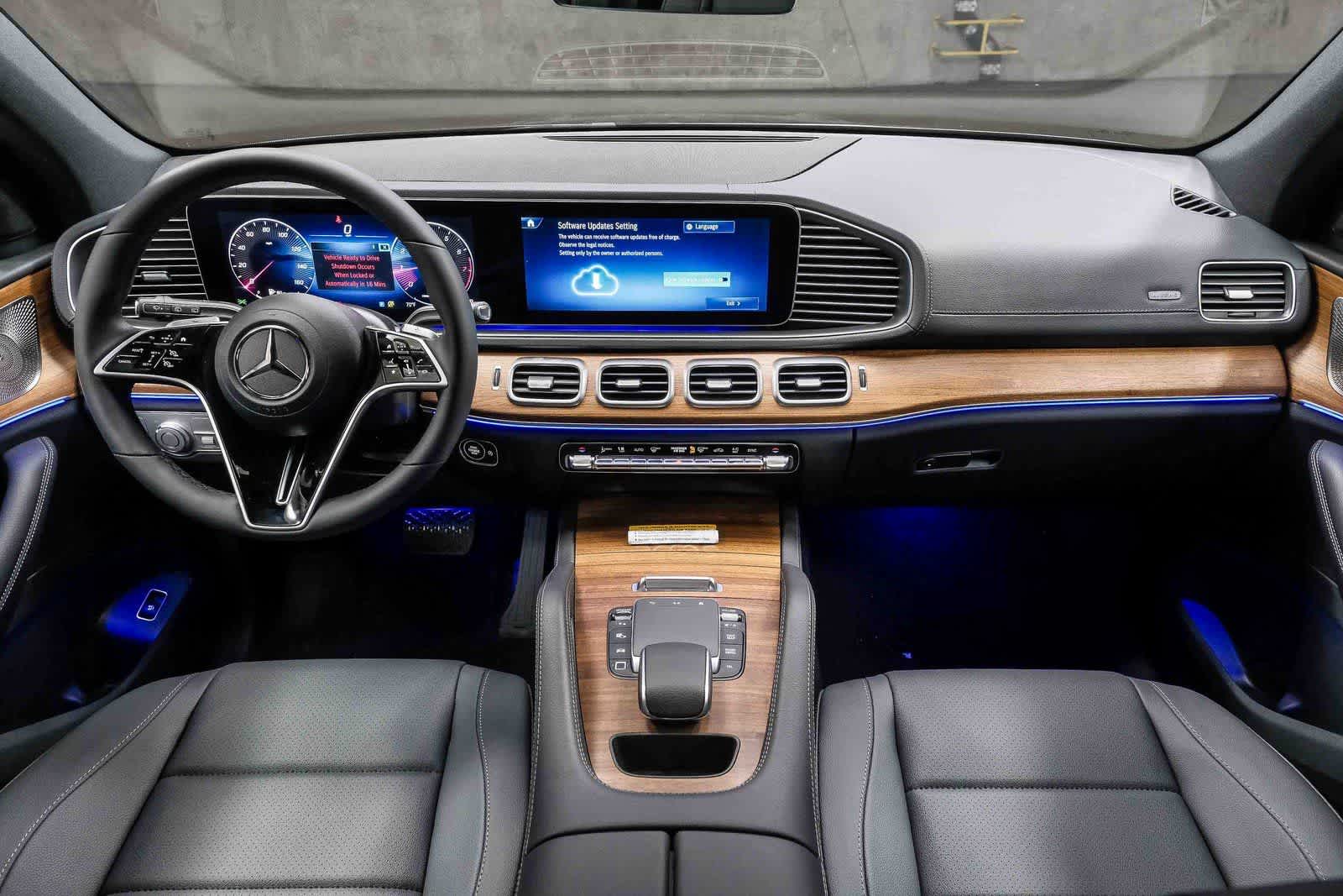 Thumbnail: 2026 Mercedes-Benz GLE - 13