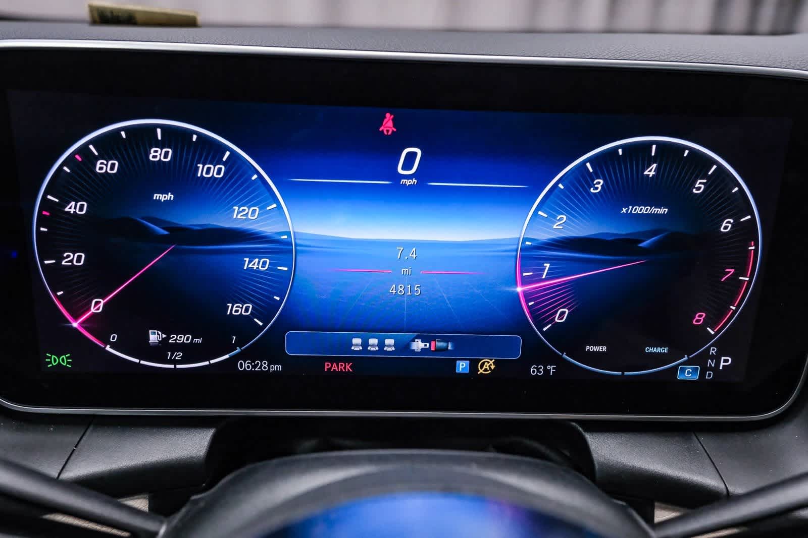 Thumbnail: 2025 Mercedes-Benz GLC - 23