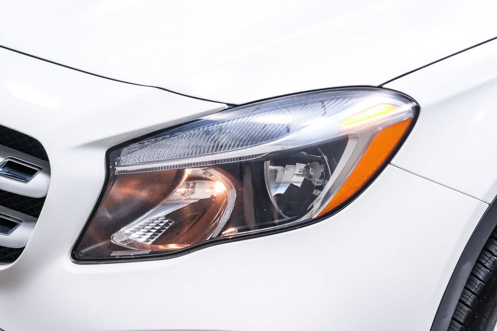 Thumbnail: 2019 Mercedes-Benz GLA - 11