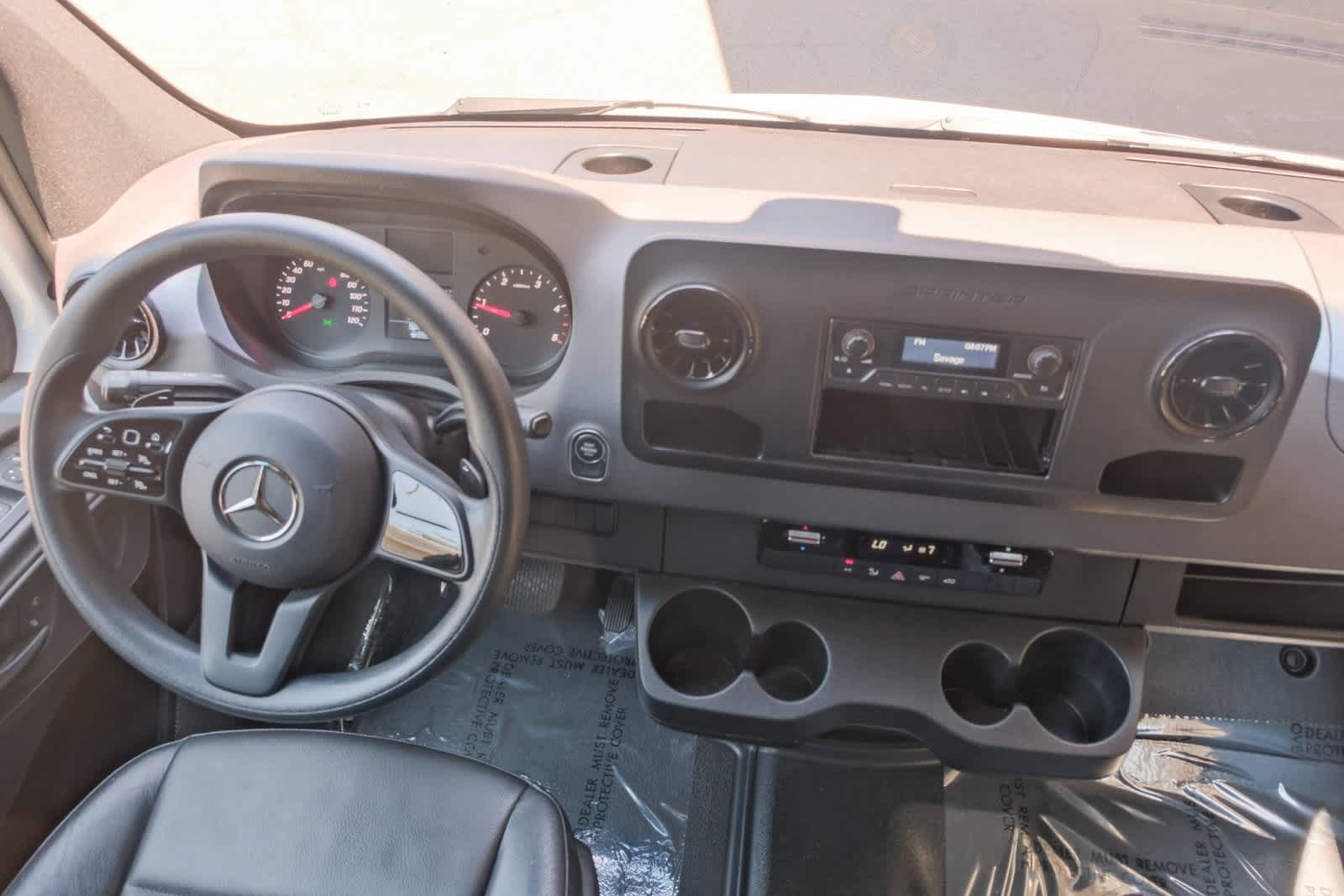 Thumbnail: 2022 Mercedes-Benz Sprinter - 16