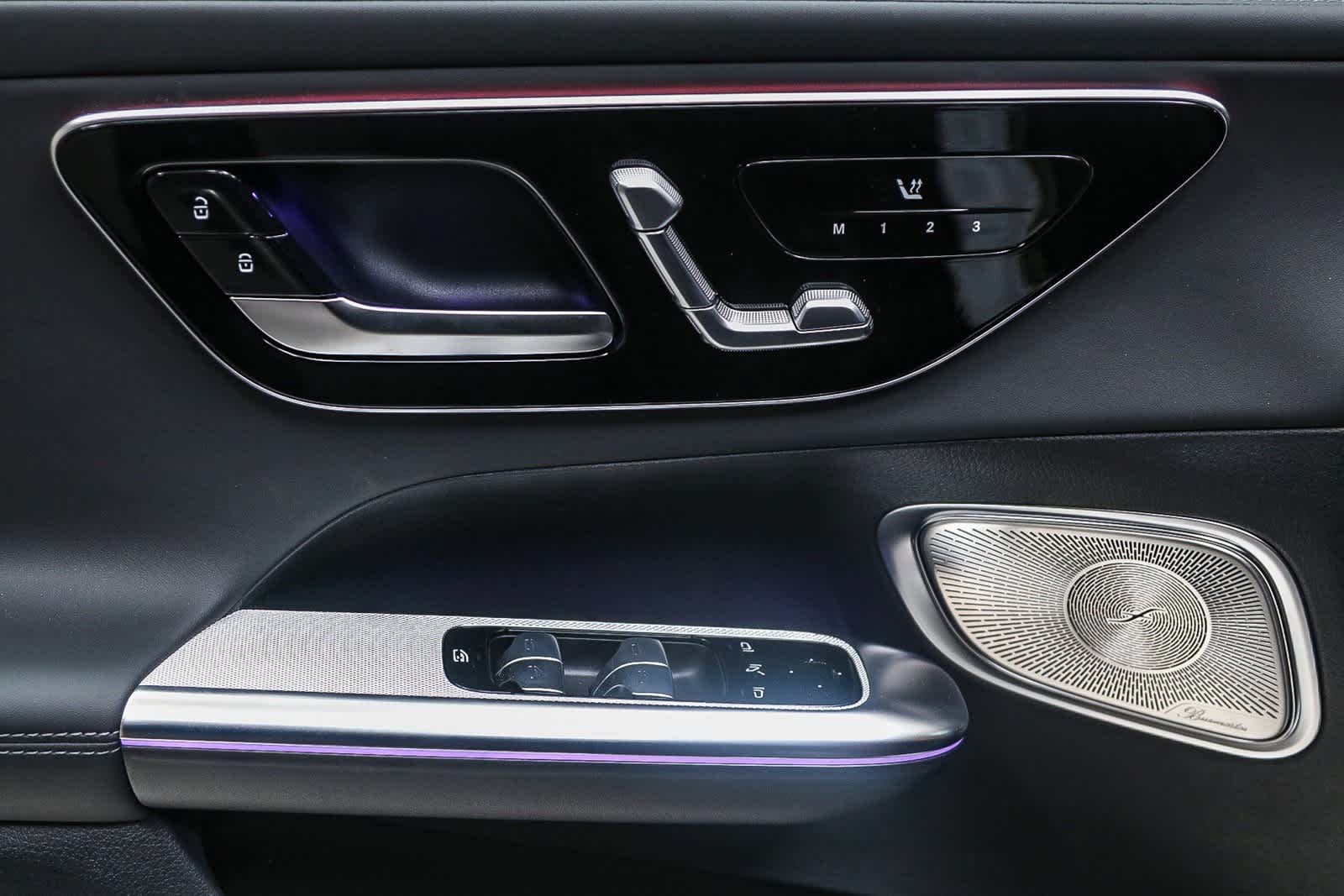 Thumbnail: 2025 Mercedes-Benz GL-Class - 21