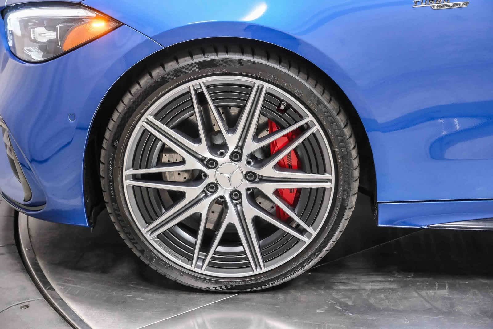 Thumbnail: 2025 Mercedes-Benz C-Class - 9