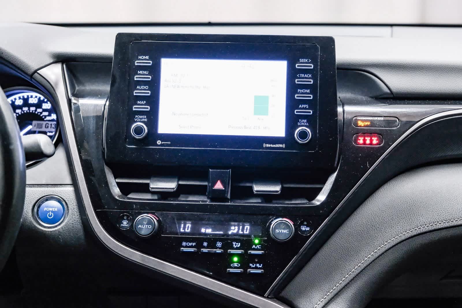 Thumbnail: 2022 Toyota Camry - 14