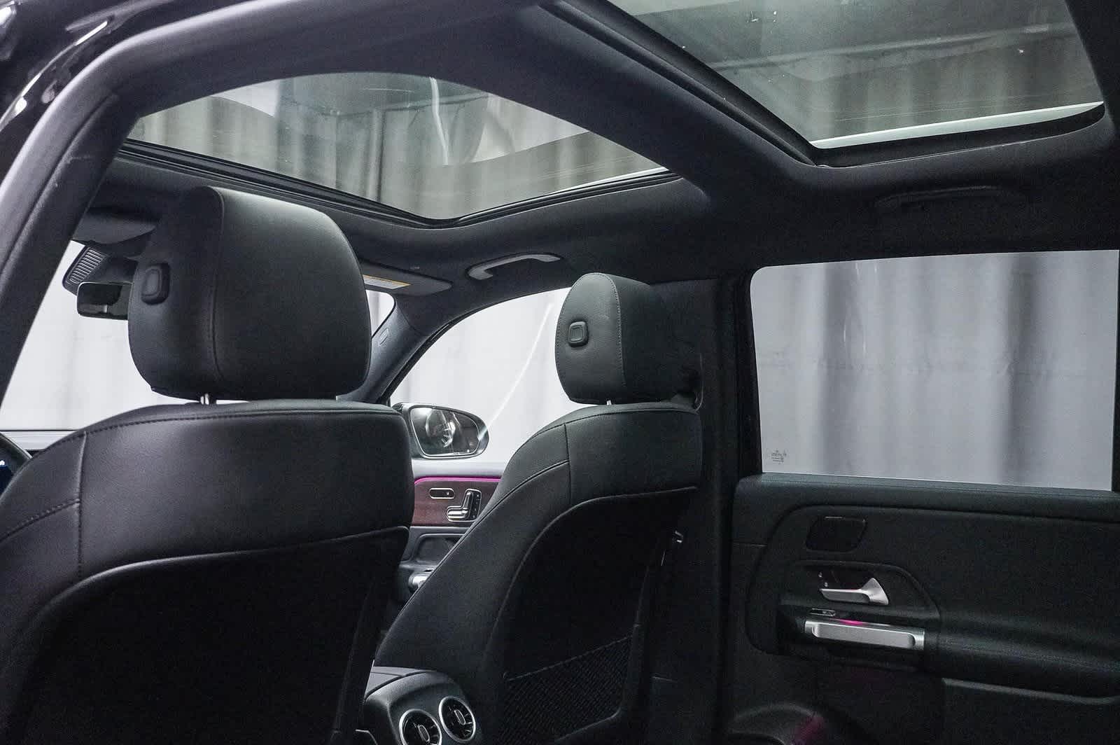 2023 Mercedes-Benz EQB 300 18