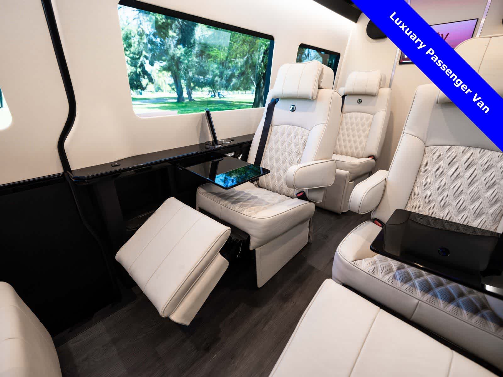 Thumbnail: 2024 Mercedes-Benz Sprinter - 41