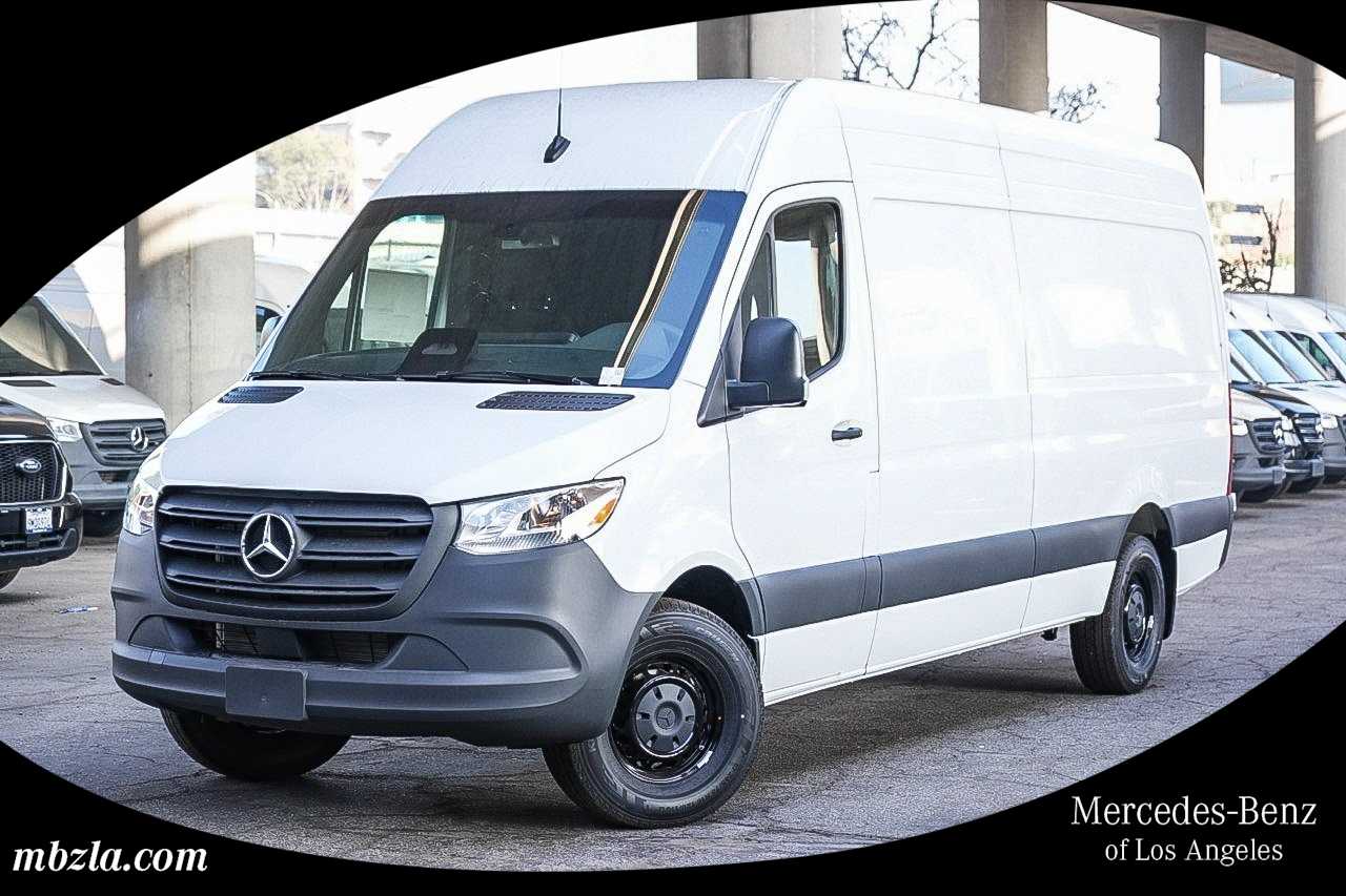 Thumbnail: 2026 Mercedes-Benz Sprinter - 1