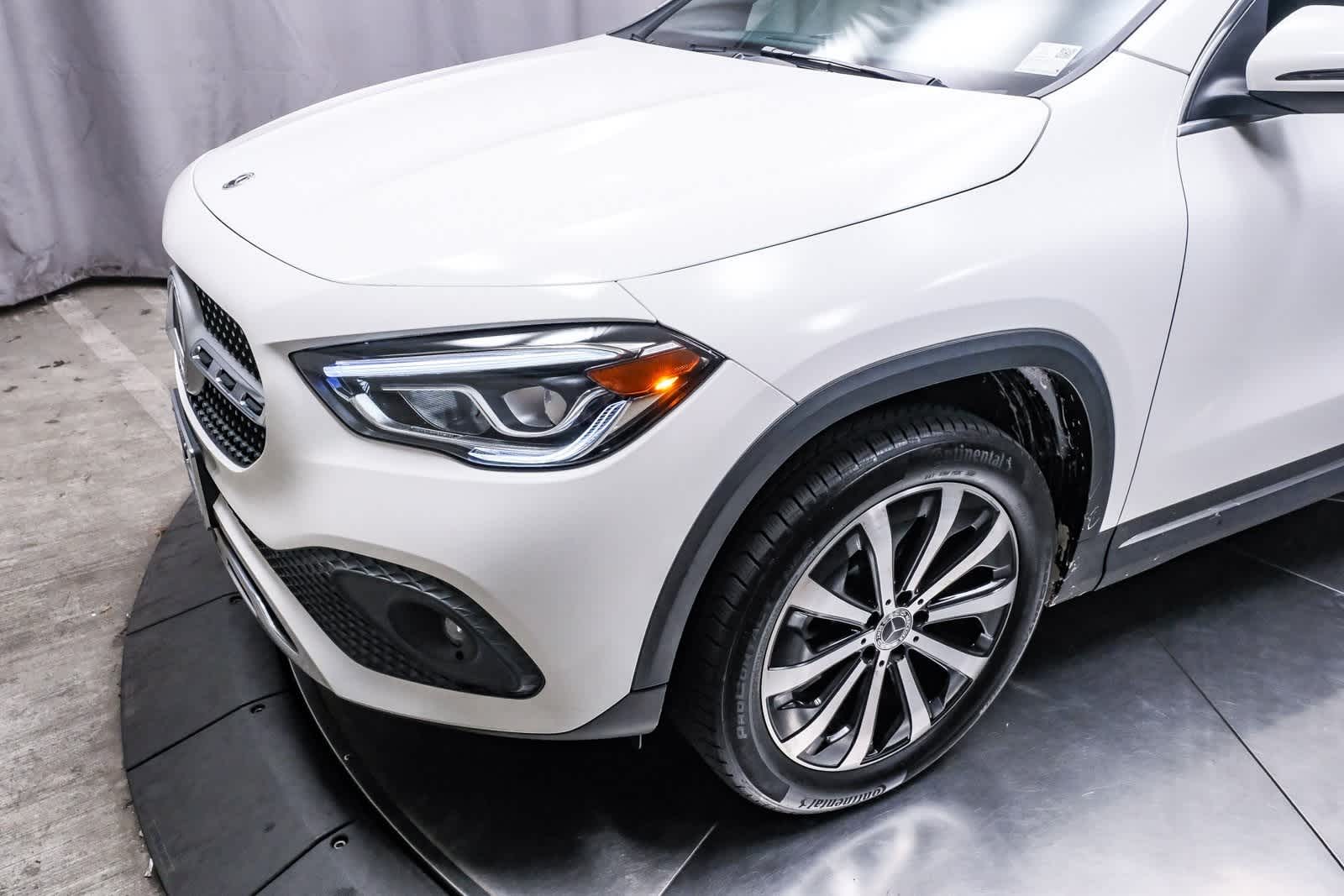 Thumbnail: 2023 Mercedes-Benz GLA - 12