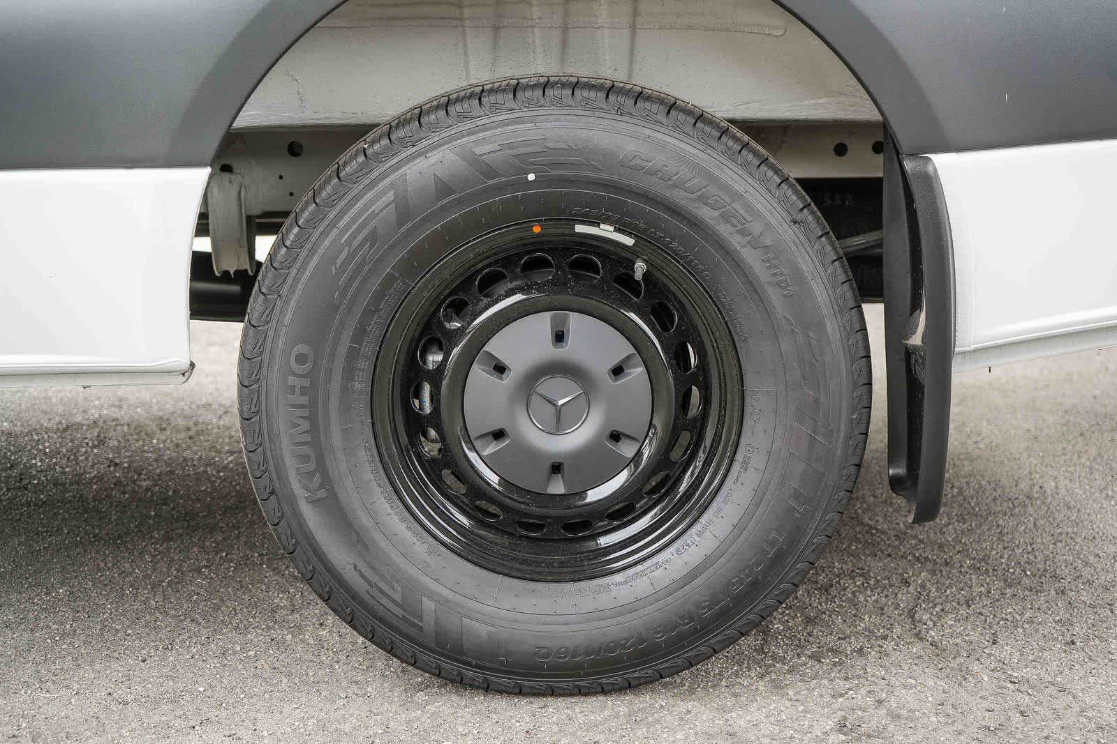 Thumbnail: 2026 Mercedes-Benz Sprinter - 10