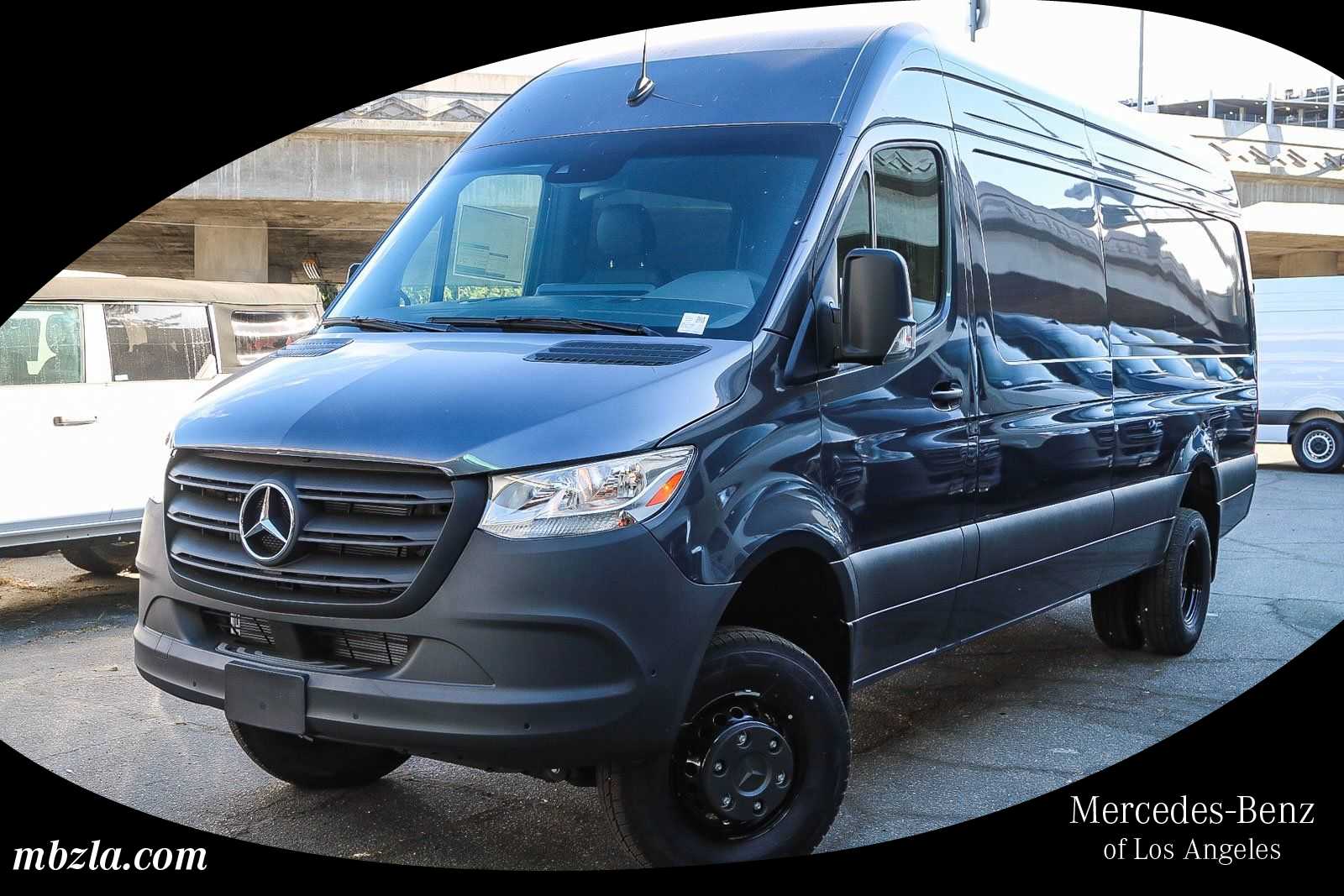 Thumbnail: 2024 Mercedes-Benz Sprinter - 1