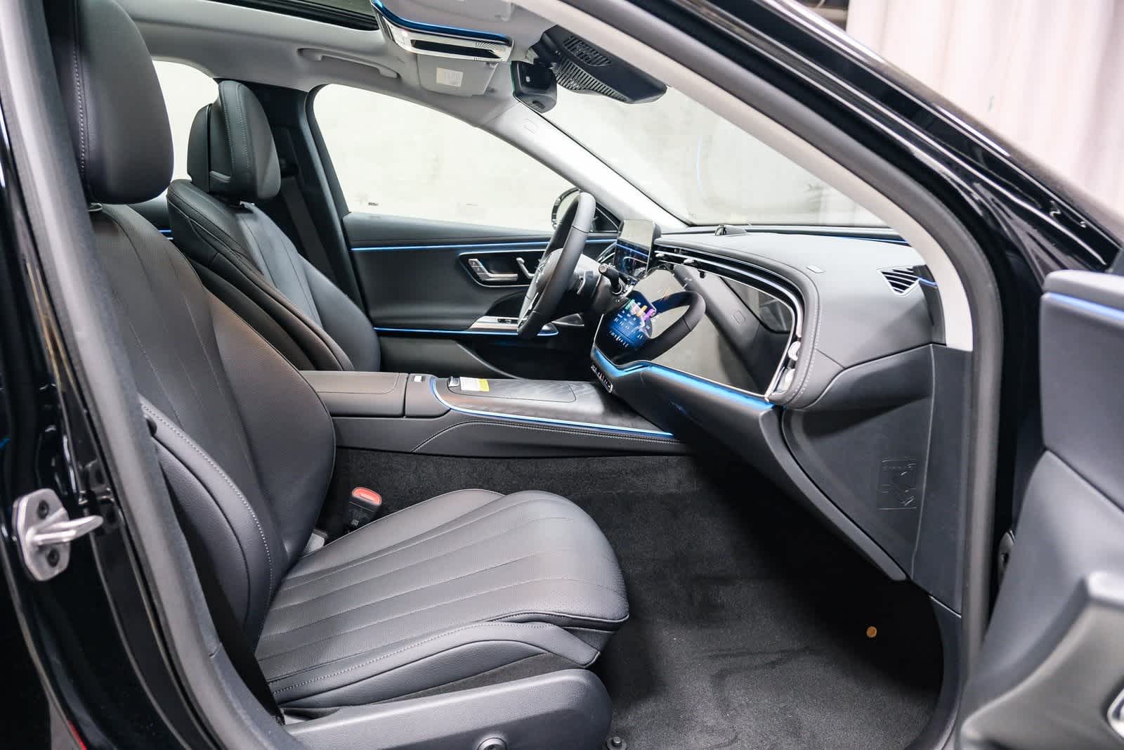 Thumbnail: 2026 Mercedes-Benz E-Class - 16