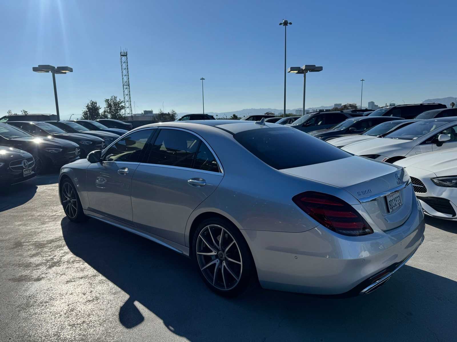 Thumbnail: 2019 Mercedes-Benz S-Class - 4