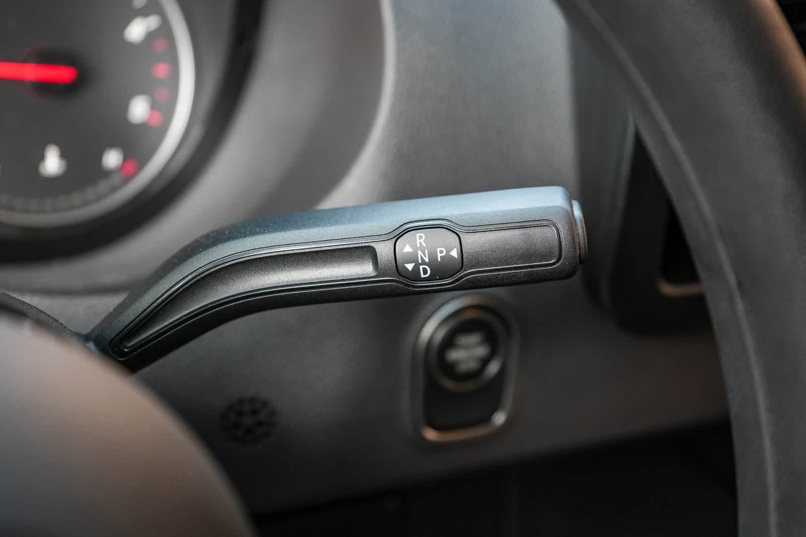 Thumbnail: 2025 Mercedes-Benz Sprinter - 17