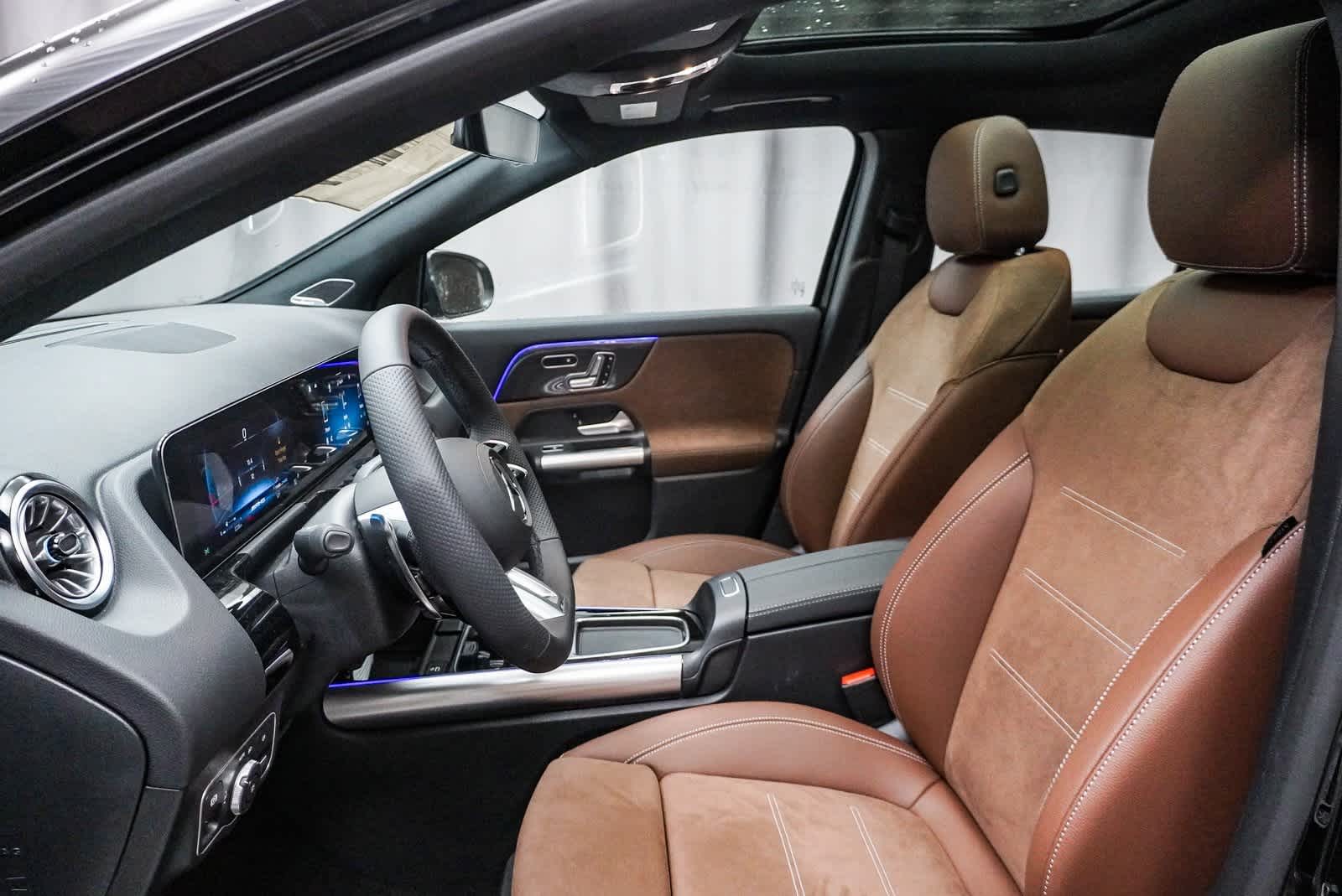 Thumbnail: 2025 Mercedes-Benz GLA - 19