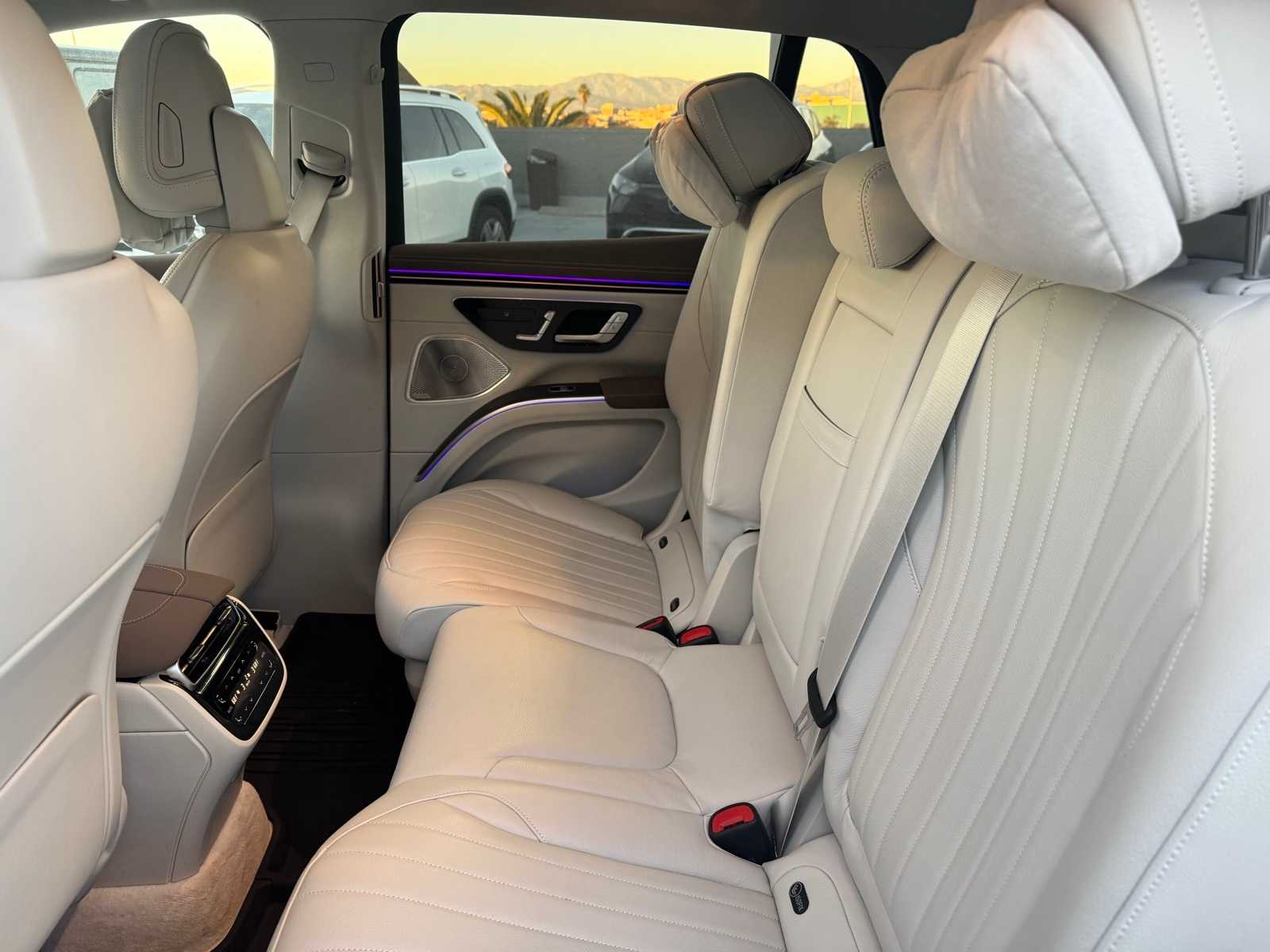 Thumbnail: 2023 Mercedes-Benz EQS - 6