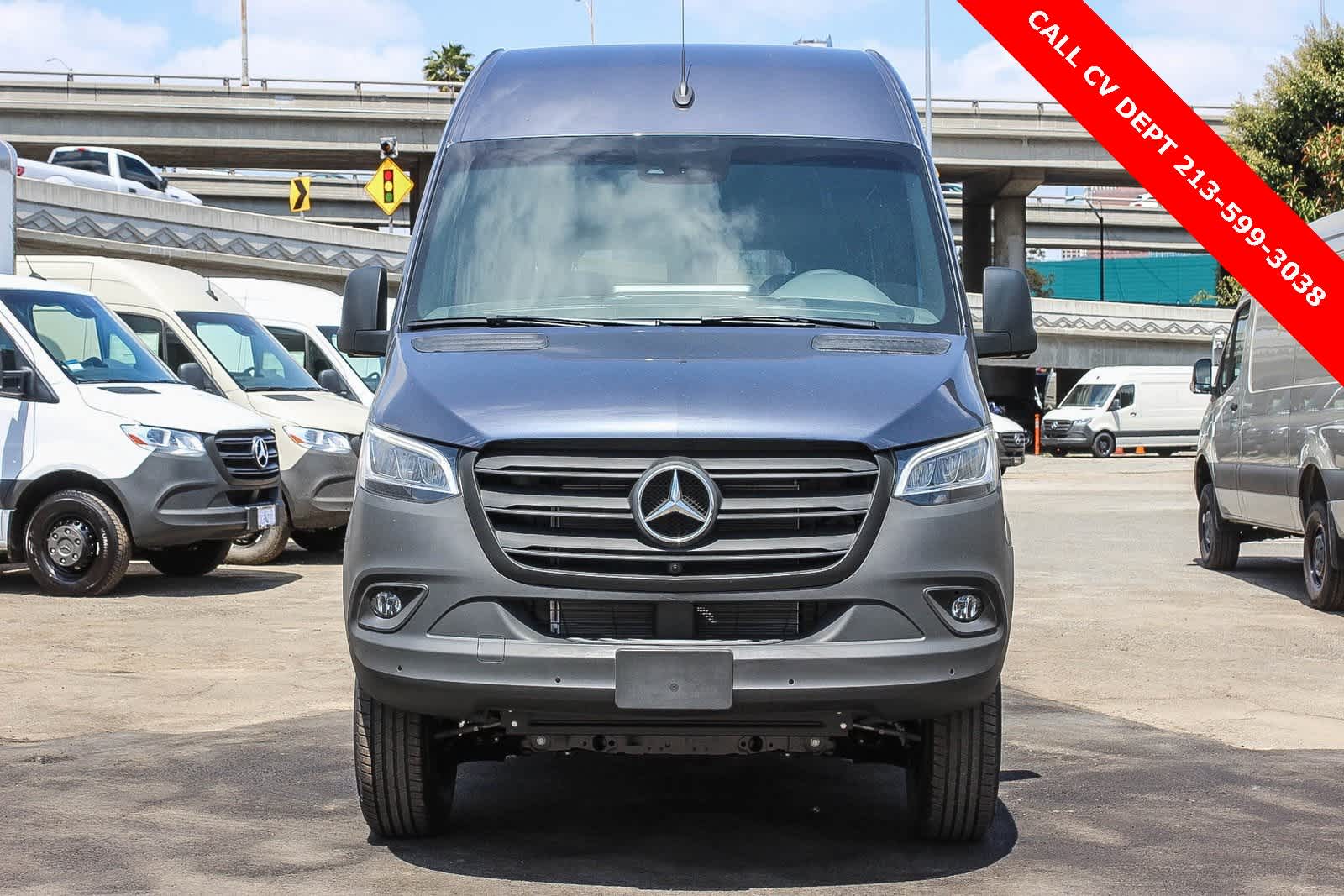 Thumbnail: 2024 Mercedes-Benz Sprinter - 2