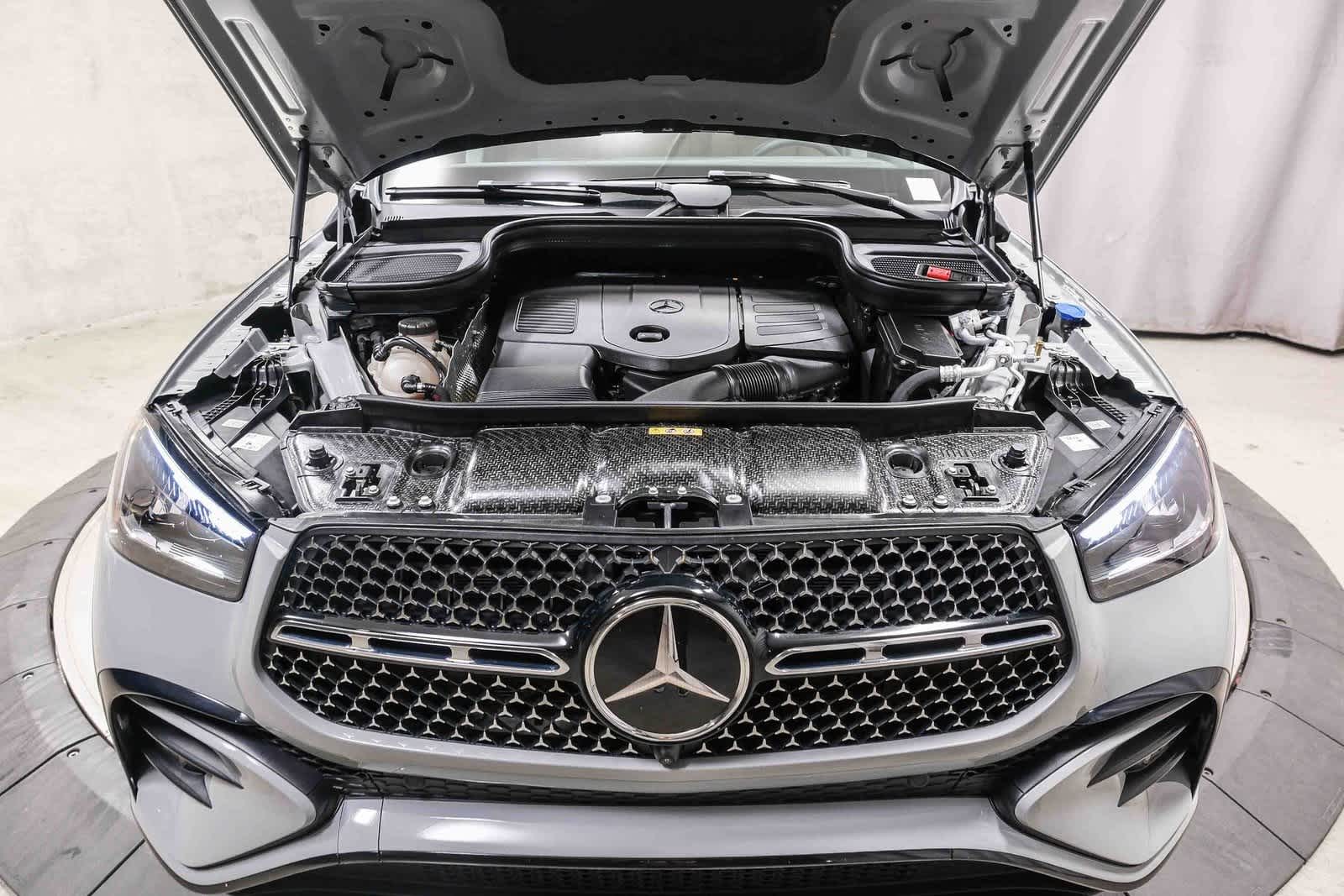 Thumbnail: 2025 Mercedes-Benz GLE - 29