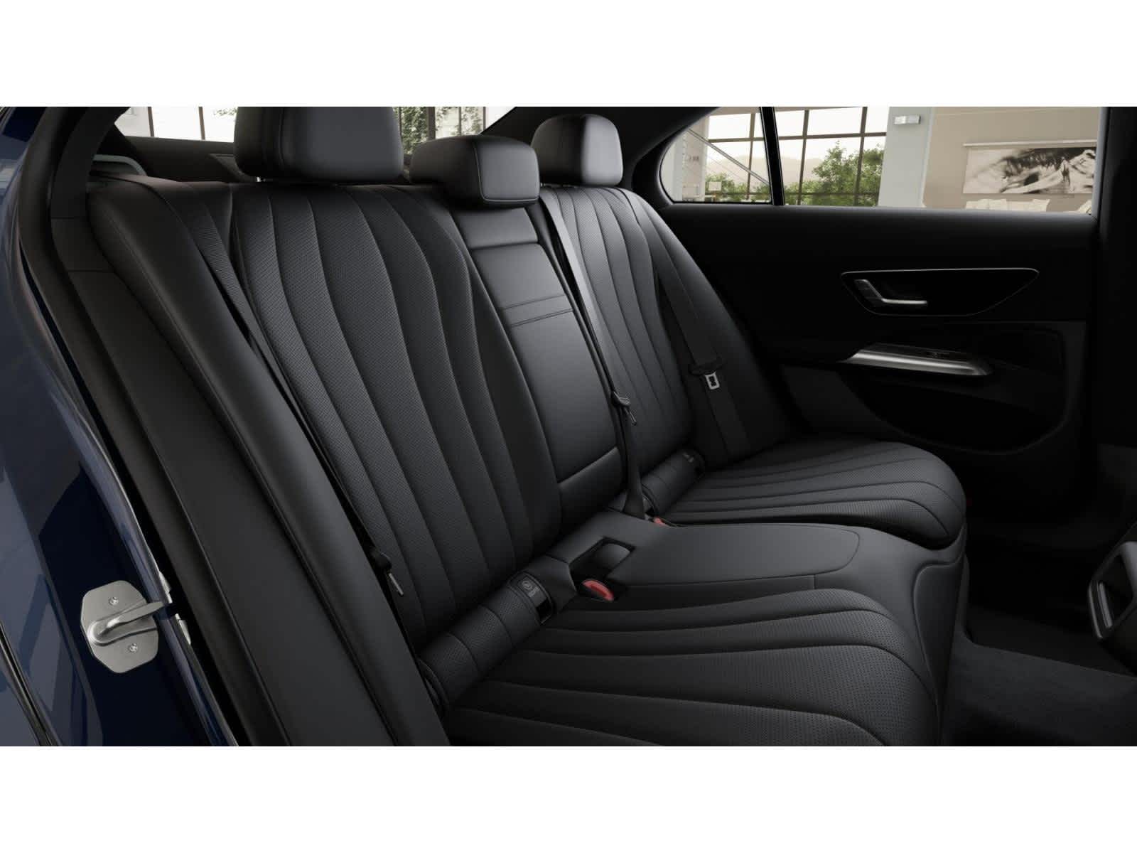 Thumbnail: 2026 Mercedes-Benz E-Class - 4