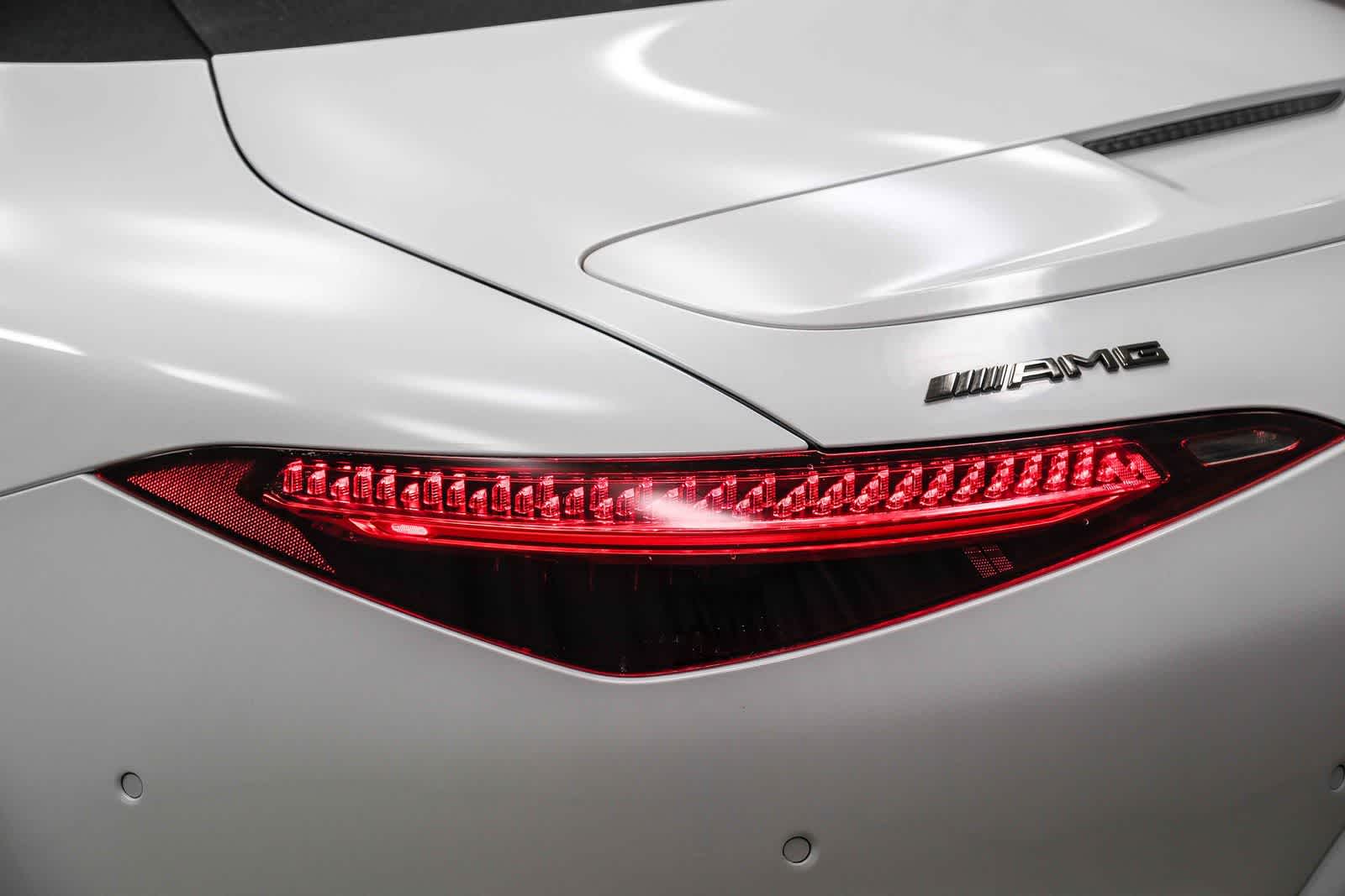Thumbnail: 2023 Mercedes-Benz SL-Class - 6