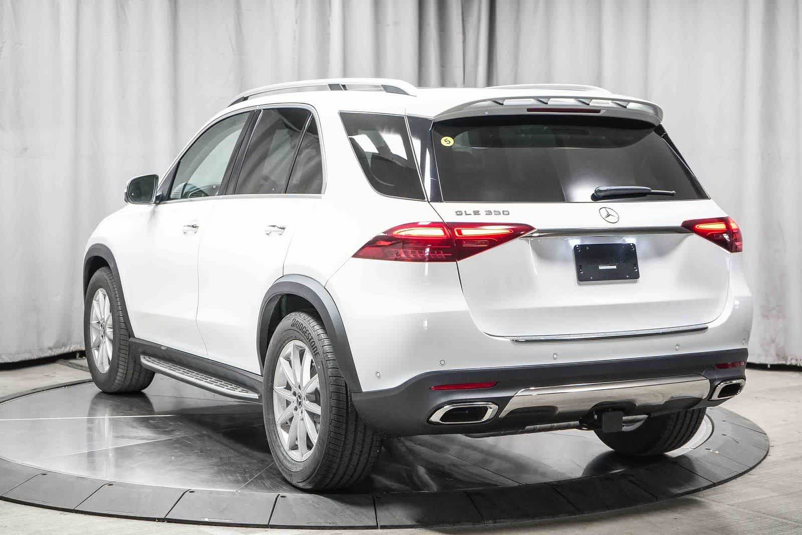 Thumbnail: 2026 Mercedes-Benz GLE - 8