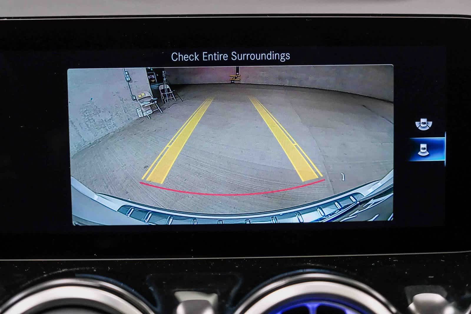 Thumbnail: 2023 Mercedes-Benz GLA - 27