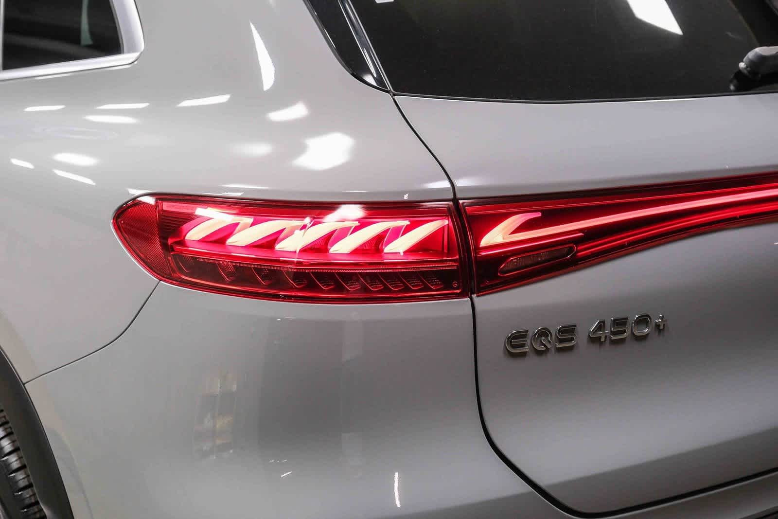 Thumbnail: 2023 Mercedes-Benz EQS - 7