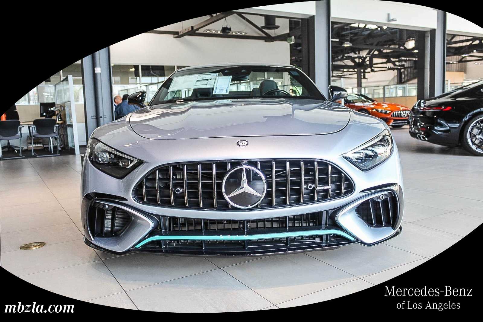 Thumbnail: 2024 Mercedes-Benz SL-Class - 1