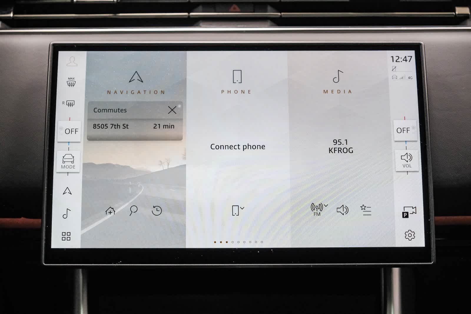 Thumbnail: 2024 Land Rover Range Rover - 14