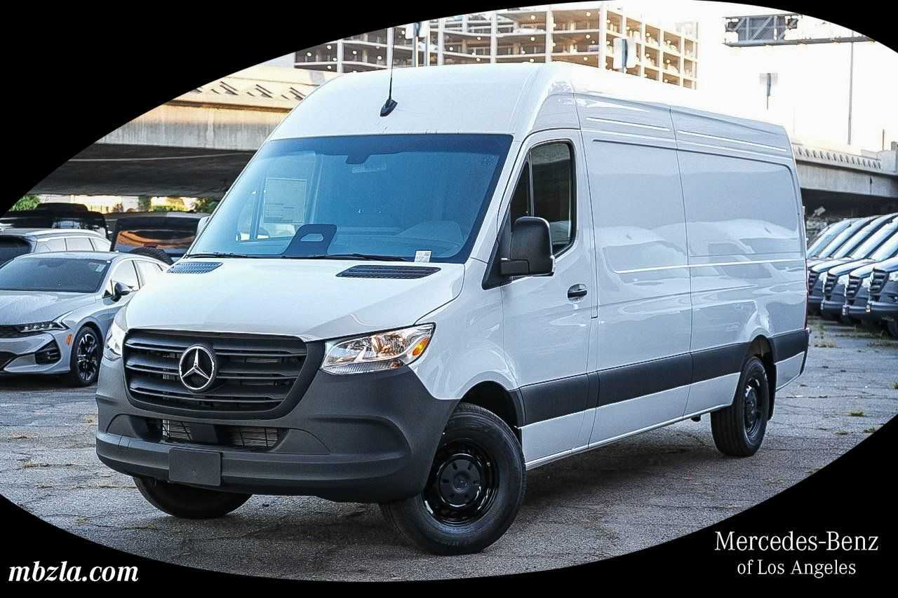 Thumbnail: 2026 Mercedes-Benz Sprinter - 1