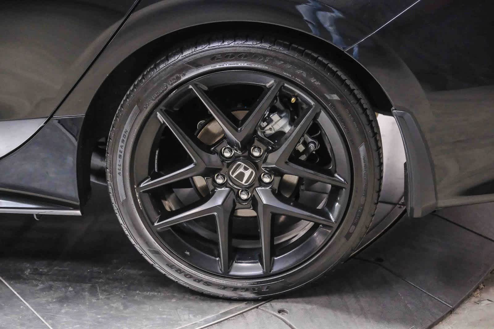 Thumbnail: 2023 Honda Civic - 9