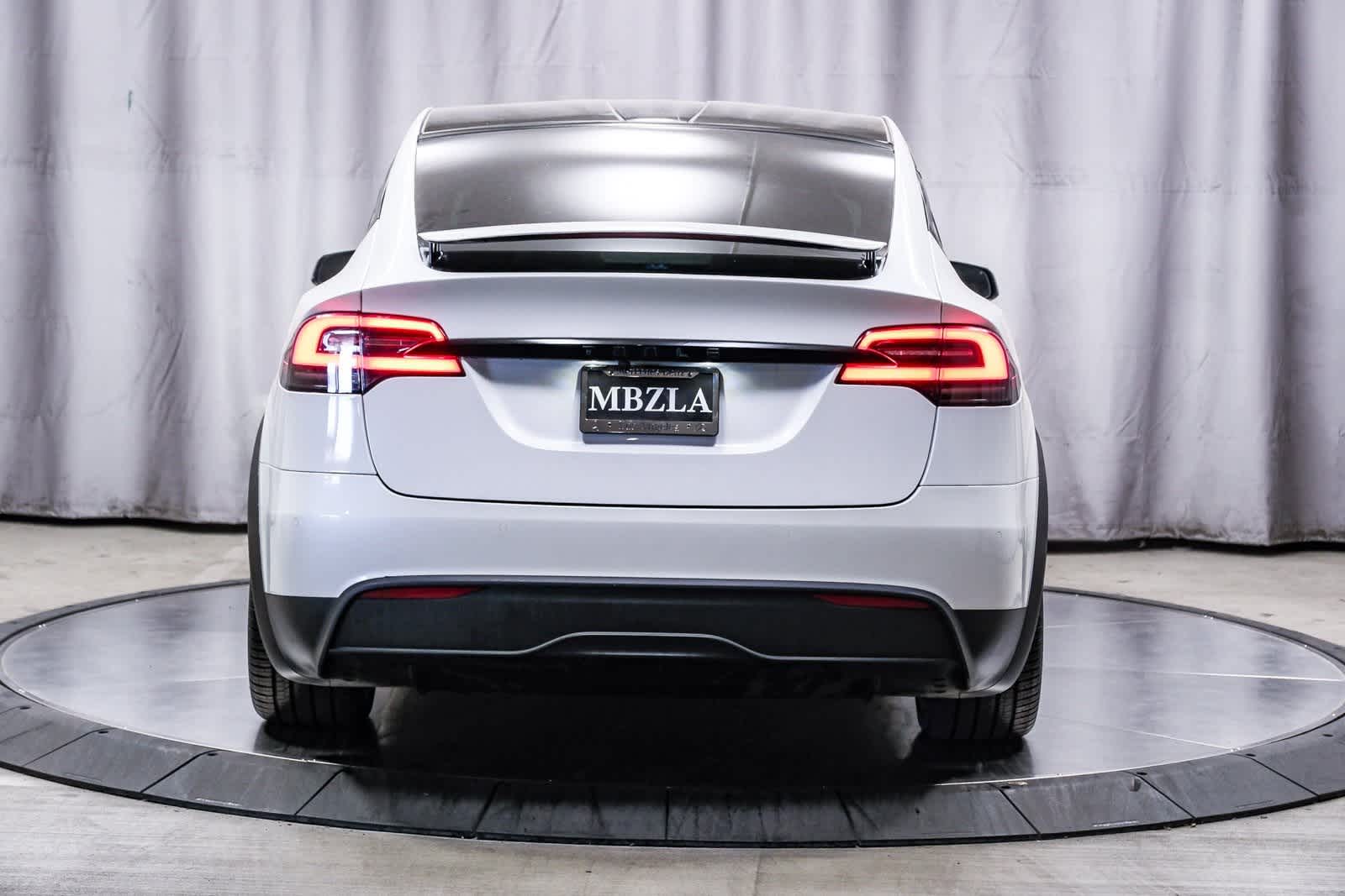 Thumbnail: 2023 Tesla Model X - 3