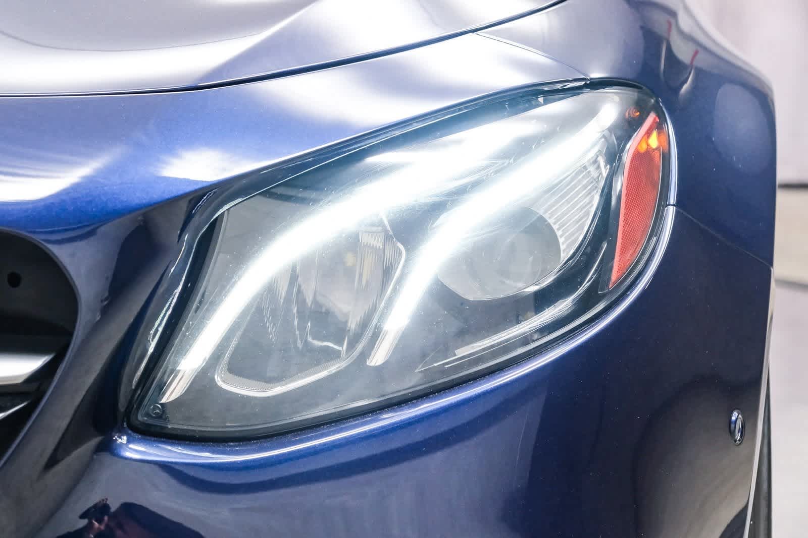 Thumbnail: 2019 Mercedes-Benz E-Class - 11