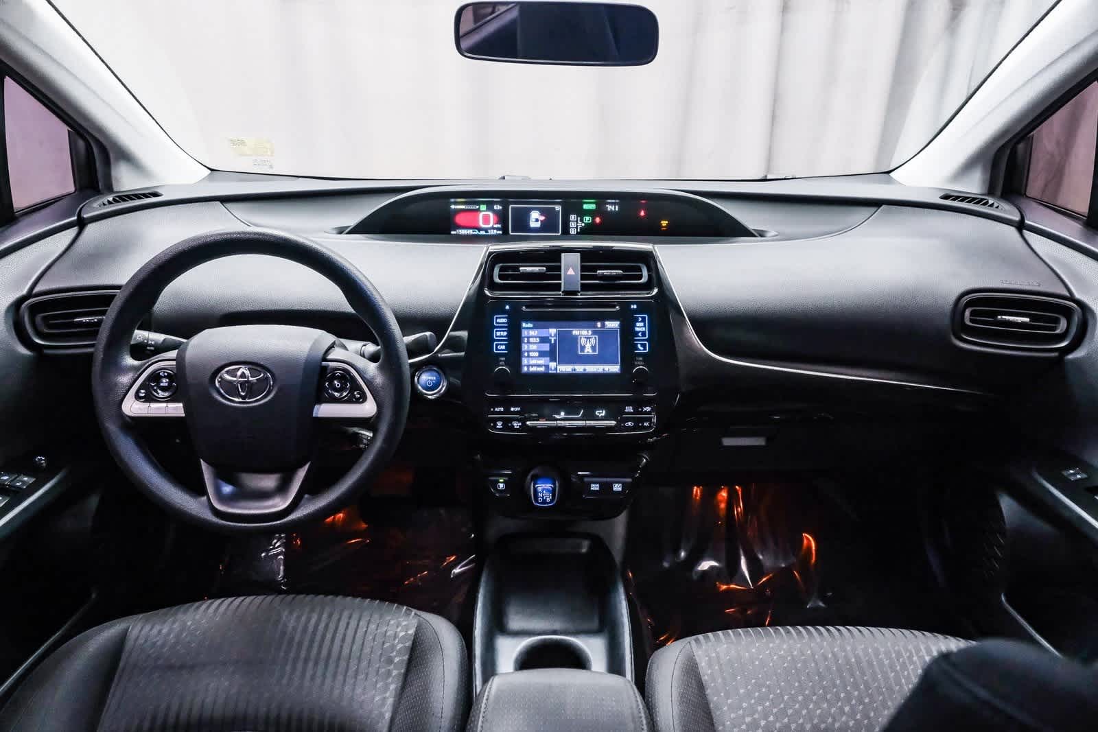 Thumbnail: 2016 Toyota Prius - 13