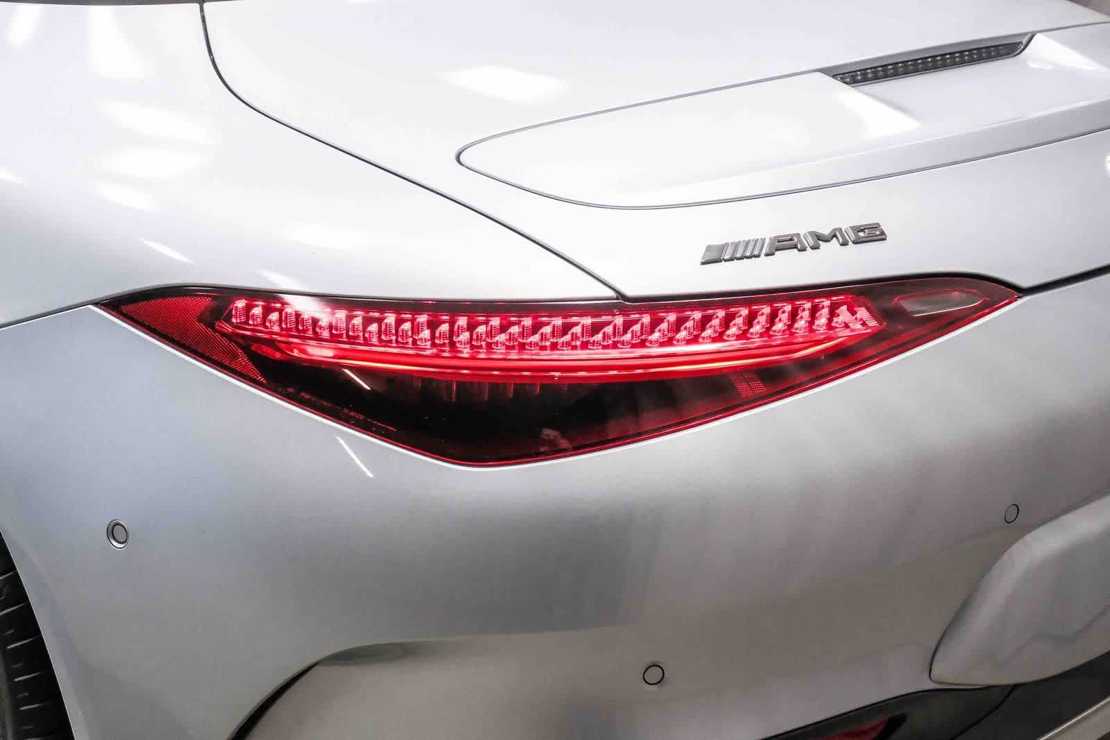 Thumbnail: 2025 Mercedes-Benz SL-Class - 7