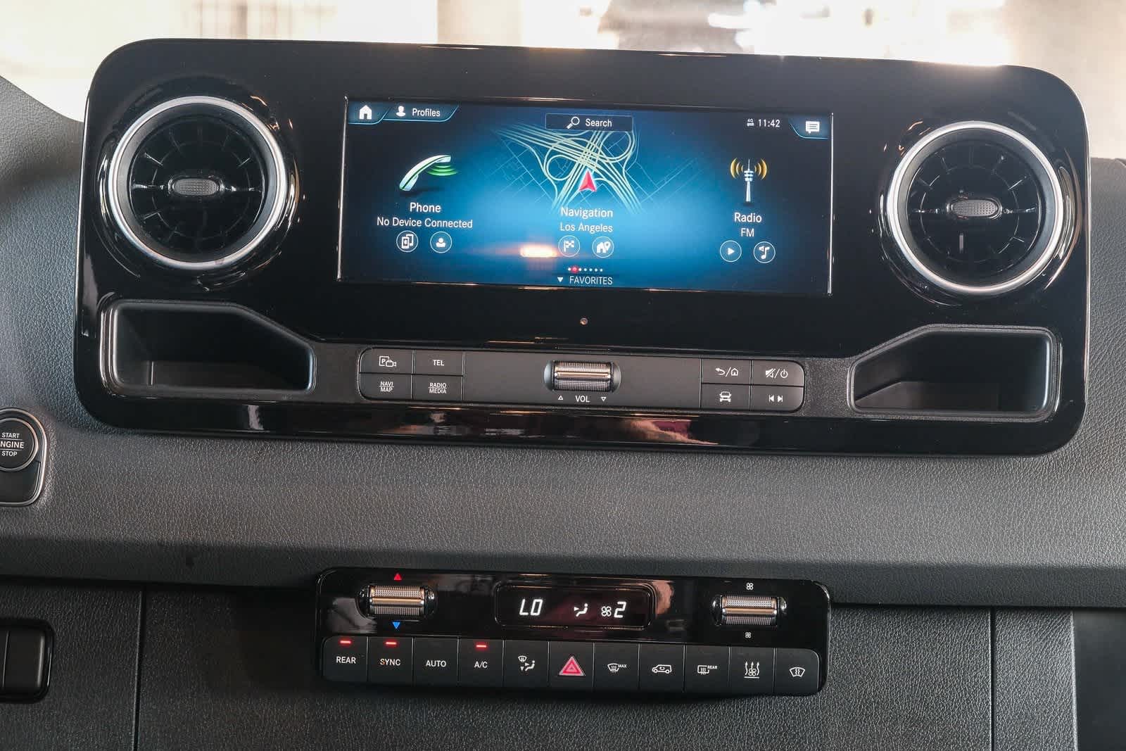 Thumbnail: 2024 Mercedes-Benz Sprinter - 14