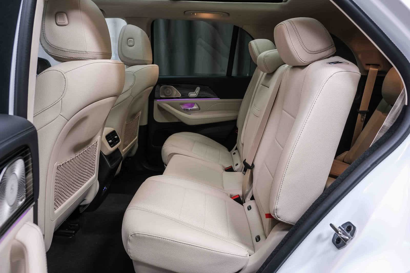 Thumbnail: 2025 Mercedes-Benz GLE - 16