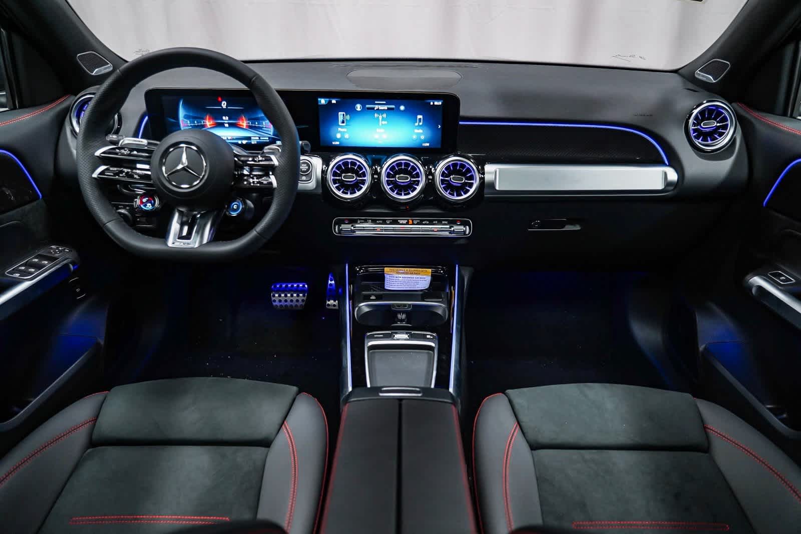 Thumbnail: 2025 Mercedes-Benz GLB - 12