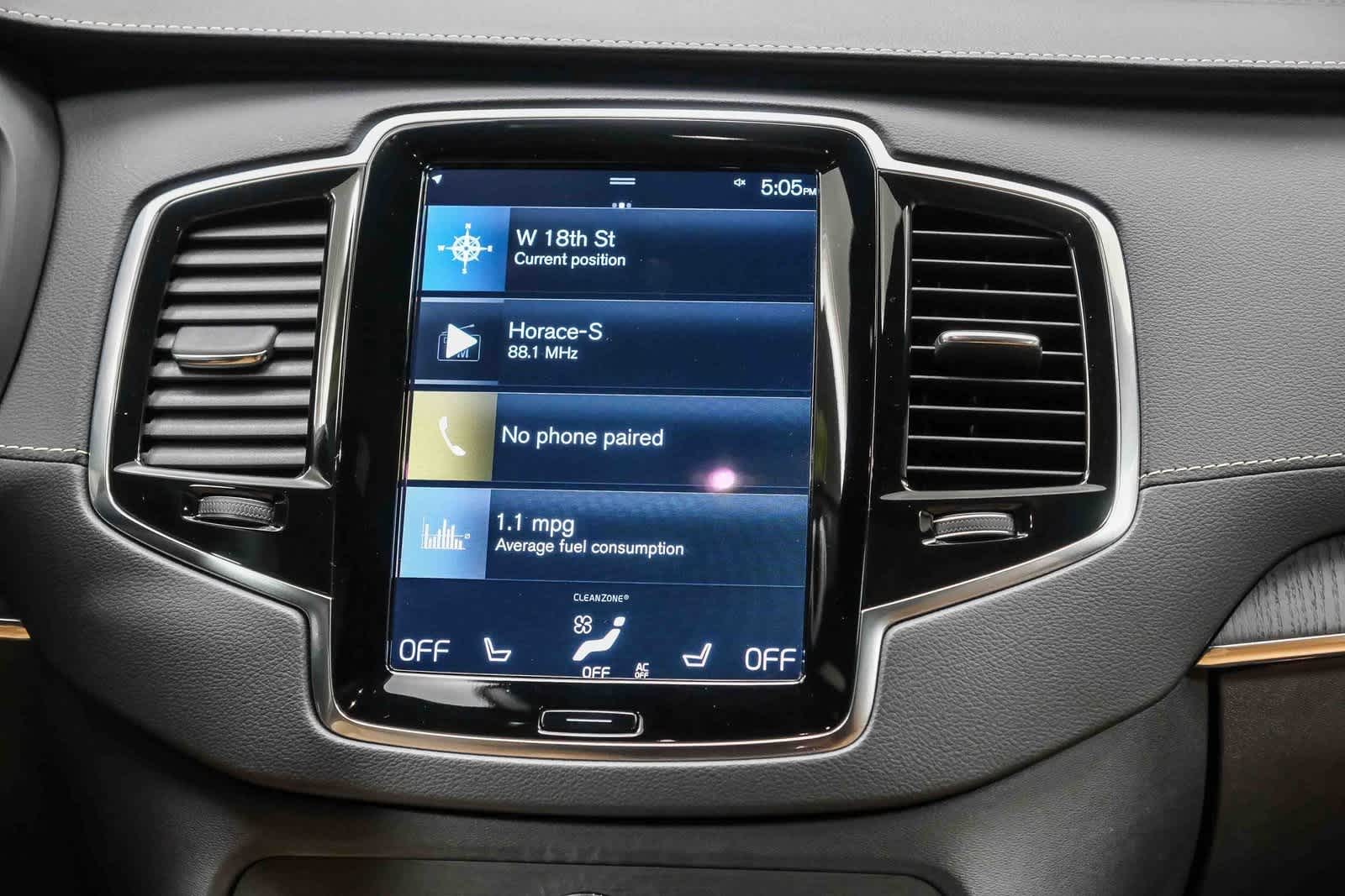 Thumbnail: 2021 Volvo XC90 - 13