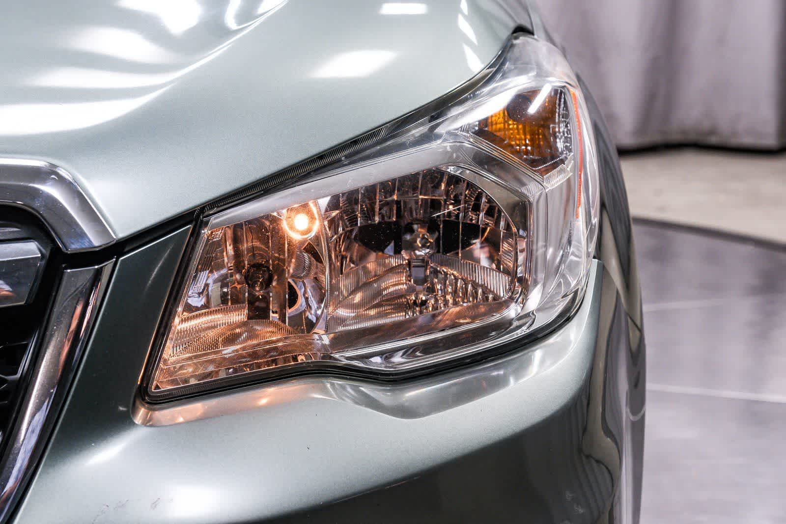 Thumbnail: 2015 Subaru Forester - 11