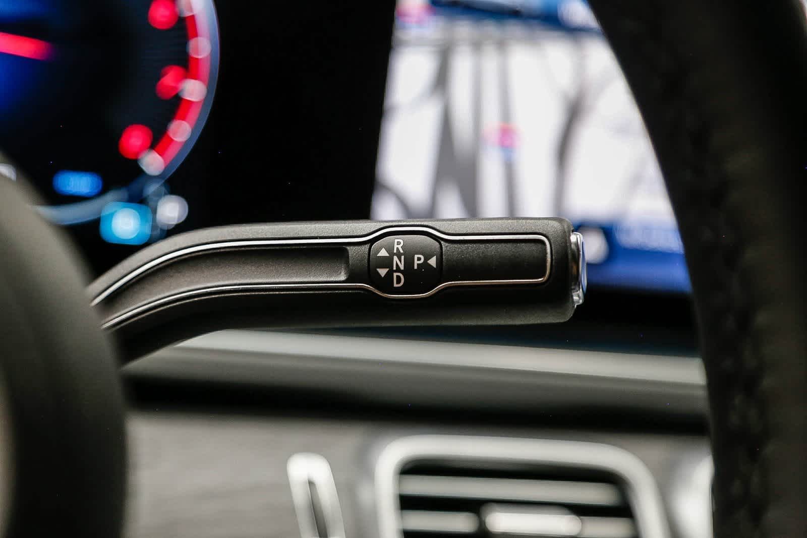 Thumbnail: 2026 Mercedes-Benz GLE - 19