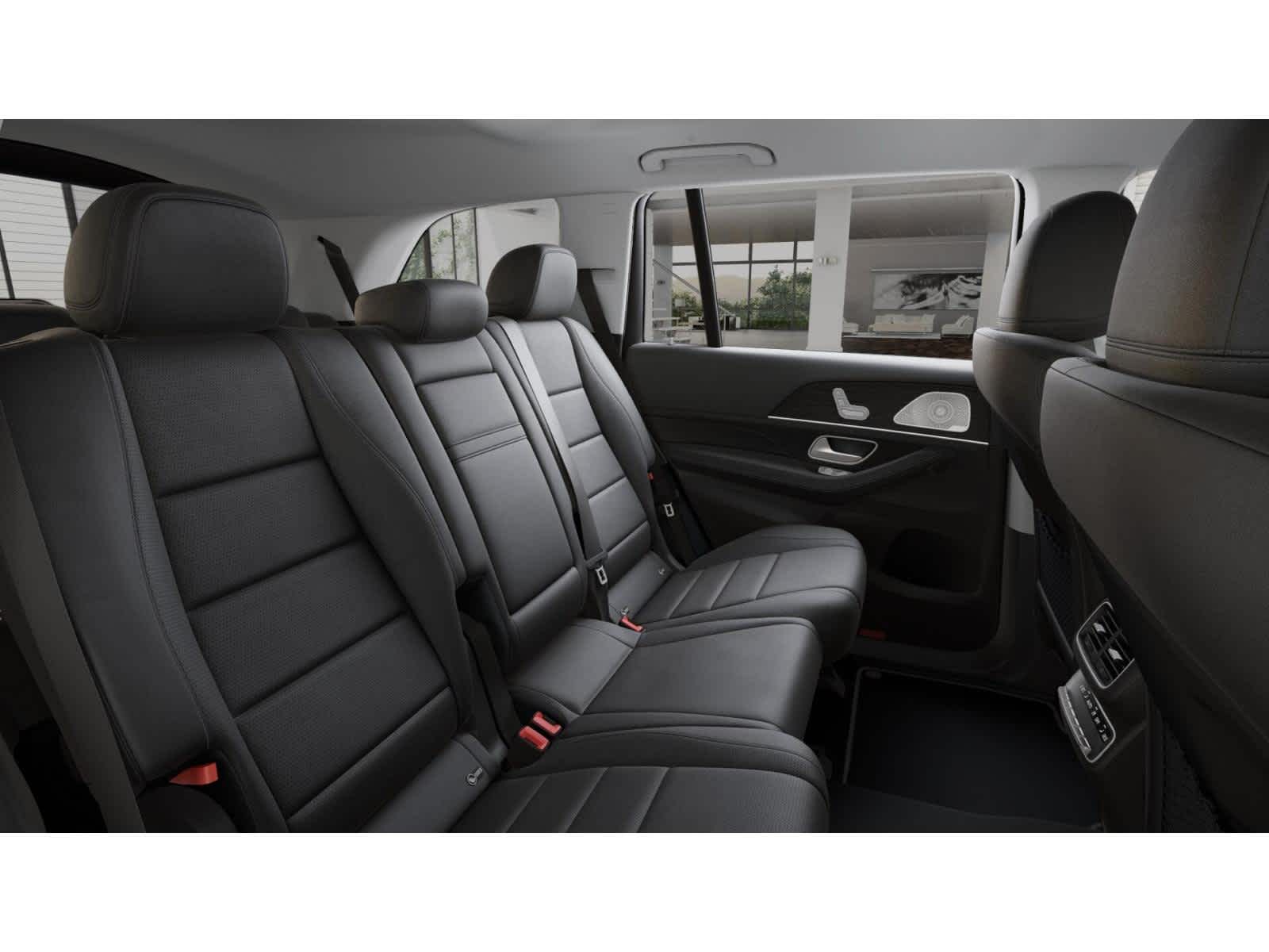 Thumbnail: 2026 Mercedes-Benz GLS - 4