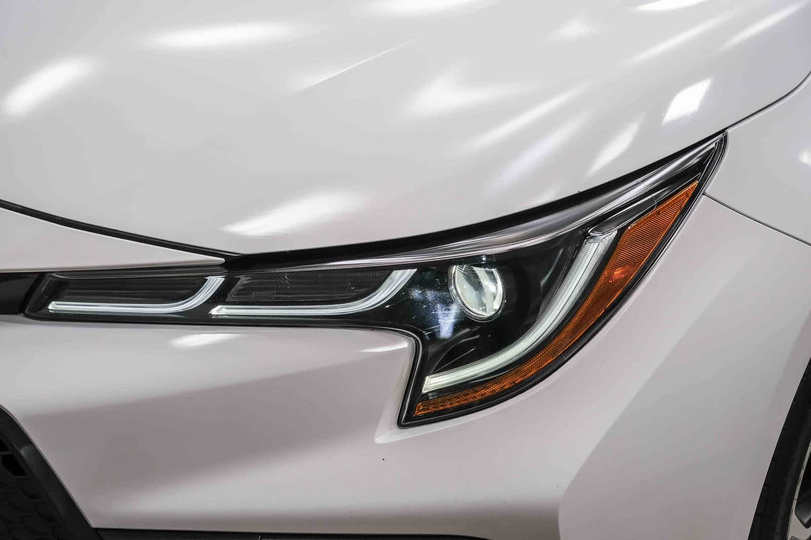 Thumbnail: 2022 Toyota Corolla - 11