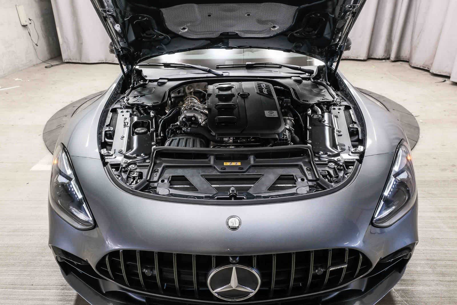 Thumbnail: 2025 Mercedes-Benz AMG GT - 27