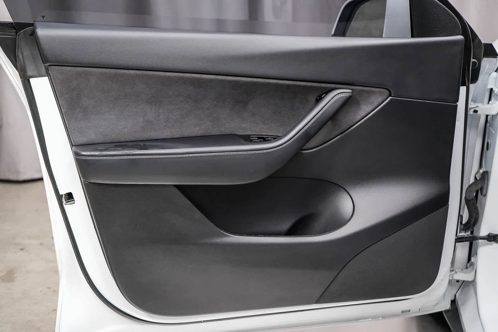 Thumbnail: 2020 Tesla Model Y - 20