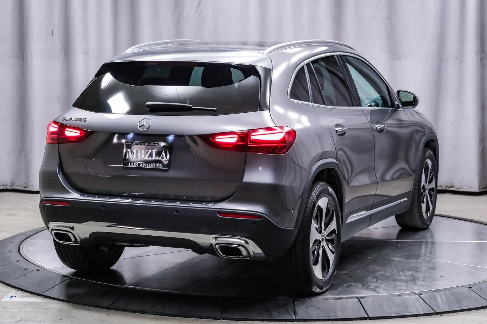 Thumbnail: 2025 Mercedes-Benz GLA - 4