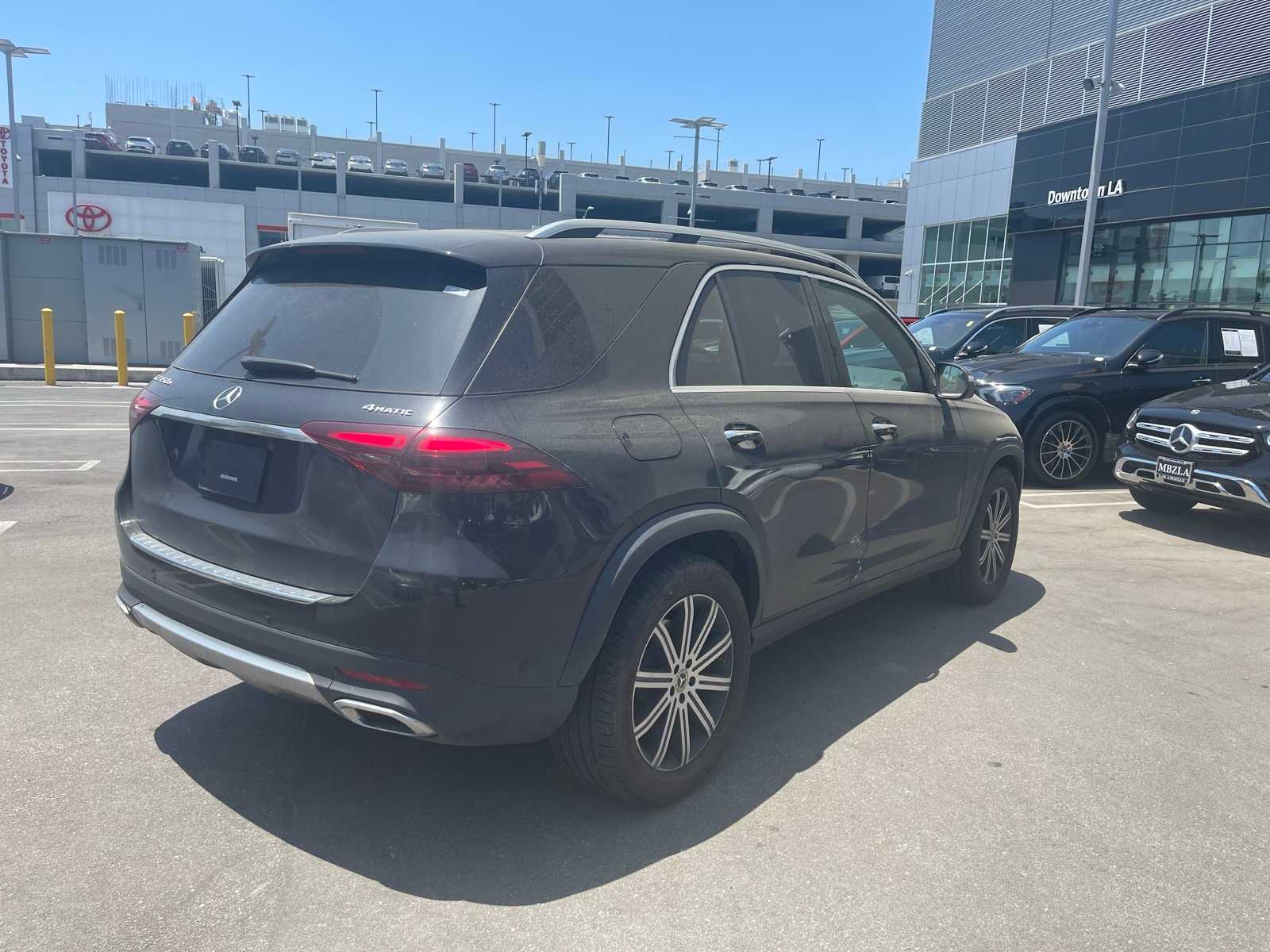 Thumbnail: 2025 Mercedes-Benz GLE - 3