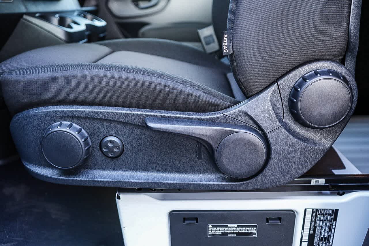 Thumbnail: 2026 Mercedes-Benz Sprinter - 17