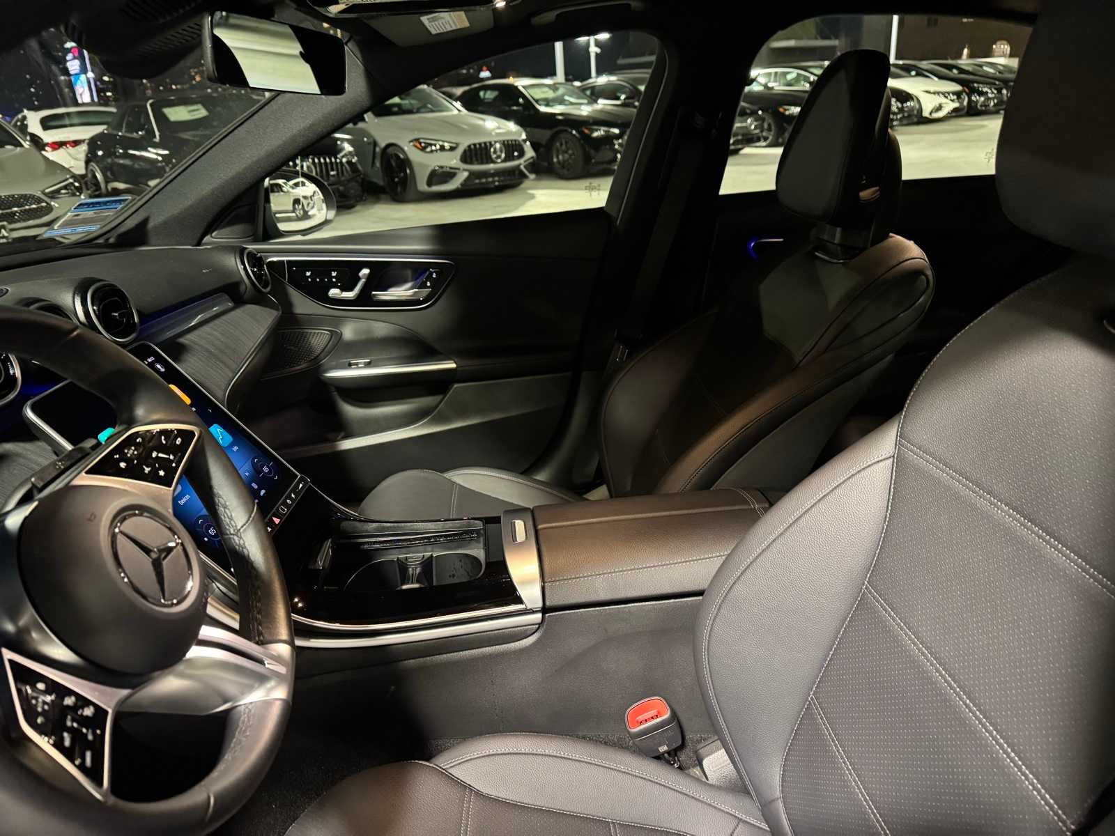 Thumbnail: 2025 Mercedes-Benz C-Class - 5