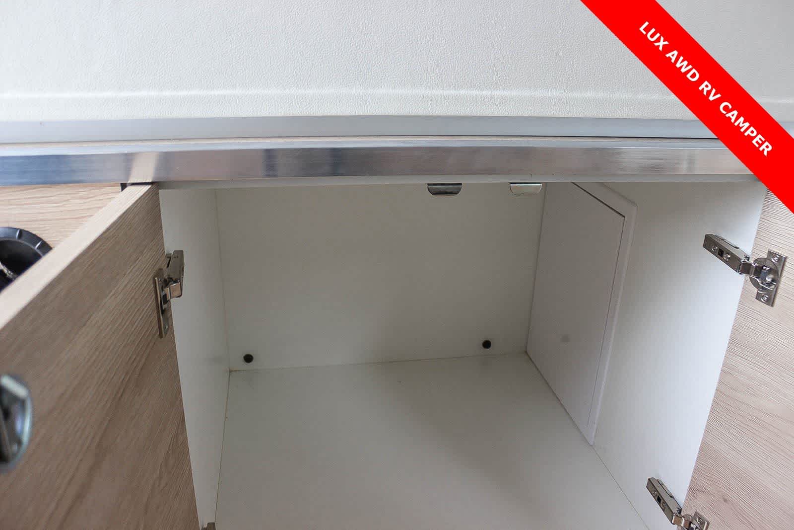 Thumbnail: 2023 Mercedes-Benz Sprinter - 21