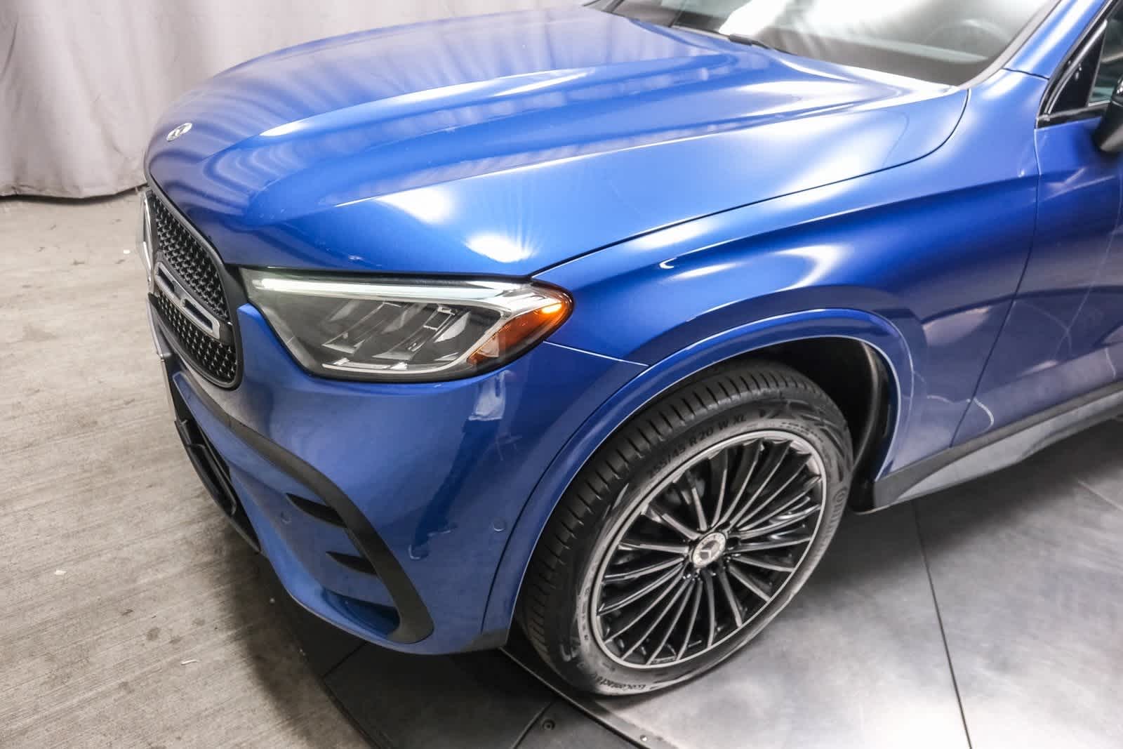 Thumbnail: 2023 Mercedes-Benz GLC - 12